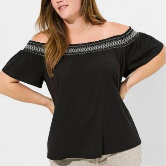 Torrid Cotton Modal Jersey Off Shoulder Smocked Yoke Top Sz 2 - Picture 1 of 9